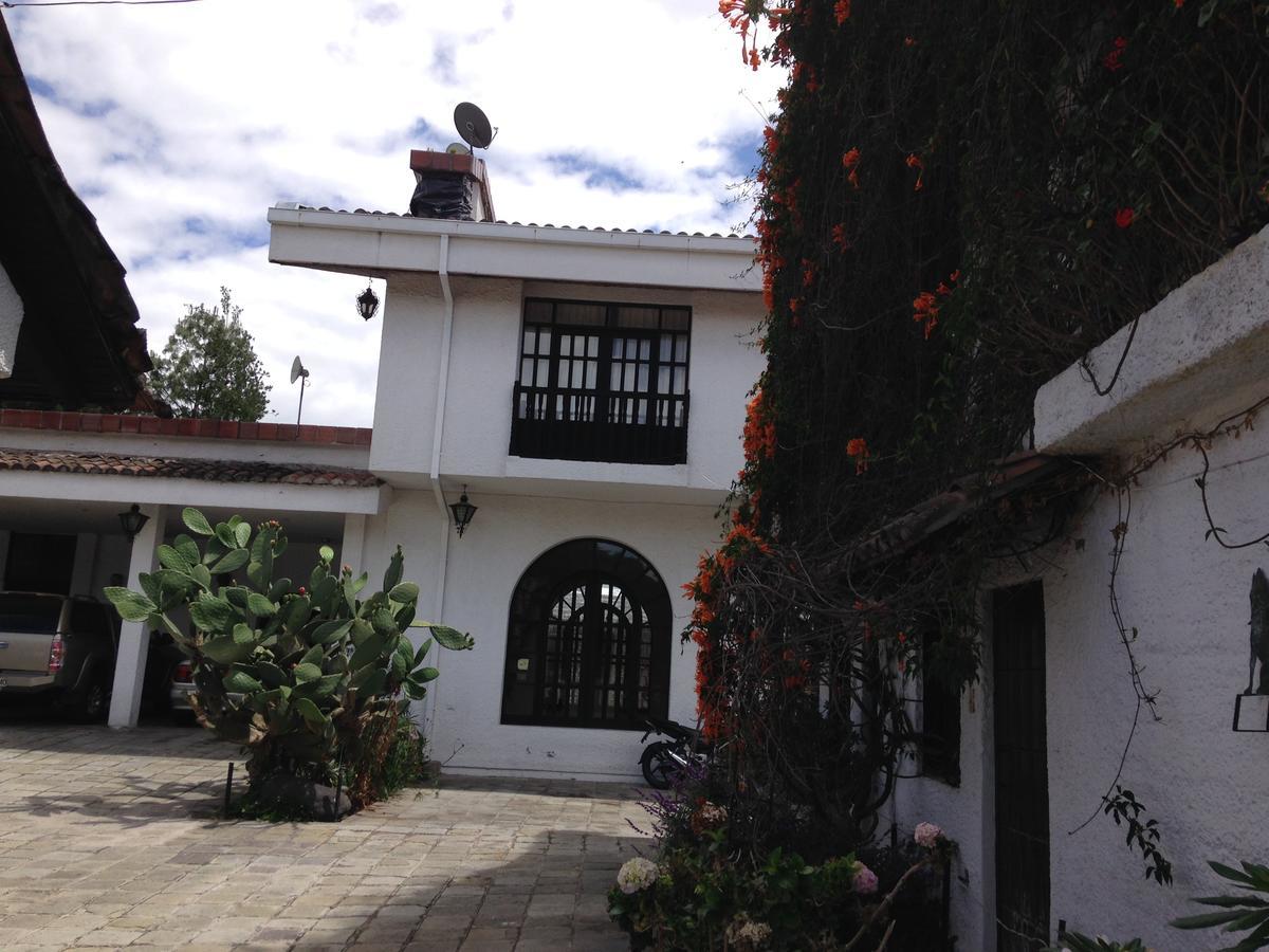 Mansion Samzara Hosteleria Sangolquí Dış mekan fotoğraf